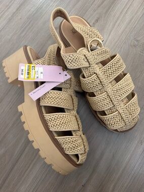 Wild fable sandals